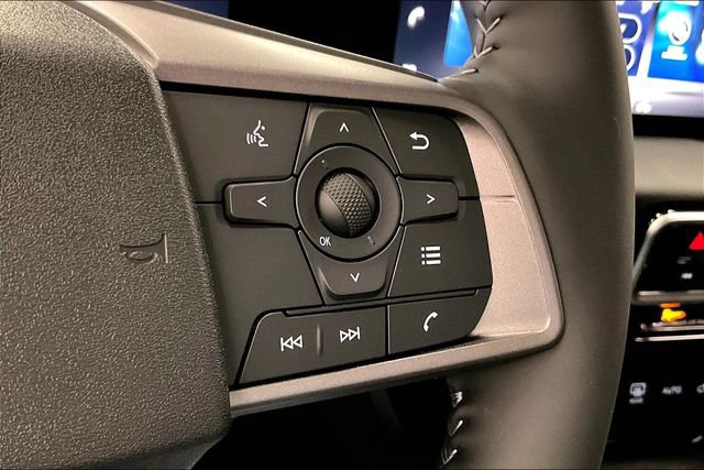 New 2026 Nissan Sentra SV w/ SV Convenience Package FWD image 23