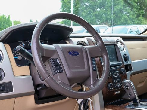Used 2013 Ford F150 Lariat w/ Mid Equipment Group AWD/4WD image 20