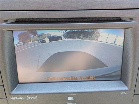 Used 2015 Toyota Prius Four image 11