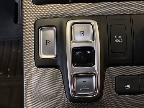 Used 2022 Hyundai Palisade Limited w/ Cargo Package image 21