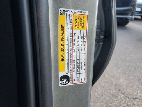 Used 2023 Chevrolet Silverado 1500 LT RWD image 32