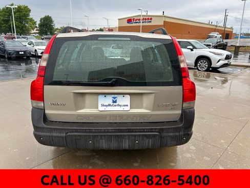 Used 2001 Volvo V70 Cross Country AWD/4WD image 9