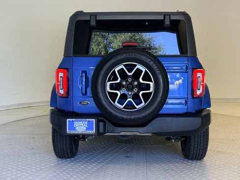 Used 2023 Ford Bronco Outer Banks image 10