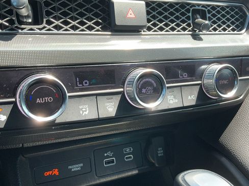Used 2024 Acura Integra A-Spec w/ Technology Package FWD image 16