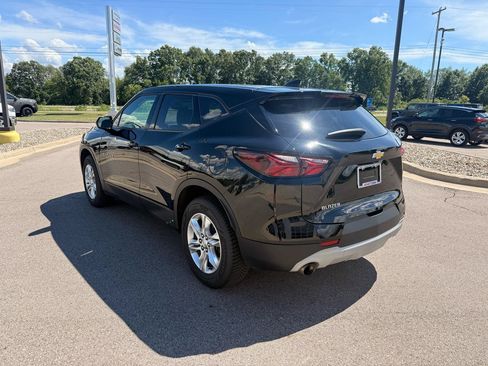 Used 2022 Chevrolet Blazer LT w/ LPO, Cargo Package FWD image 5