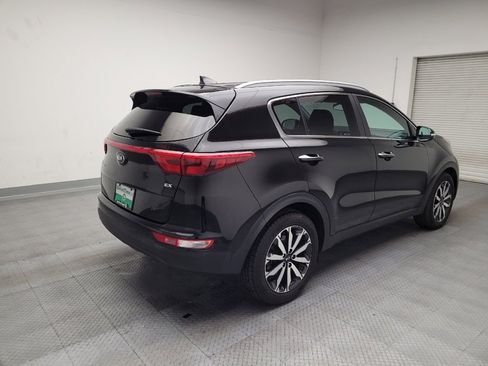 Used 2019 Kia Sportage EX image 9