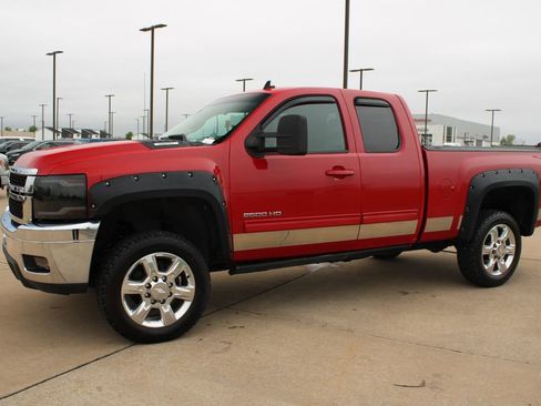 Used 2012 Chevrolet Silverado 2500 LTZ w/ LTZ Plus Package AWD/4WD image 17