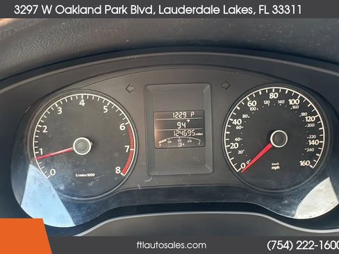 Used 2014 Volkswagen Jetta S FWD image 40