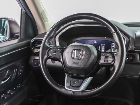 Used 2025 Honda Pilot Elite image 12