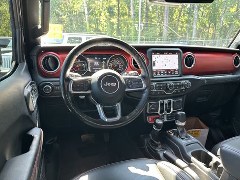Used 2021 Jeep Wrangler Unlimited Rubicon AWD/4WD image 26