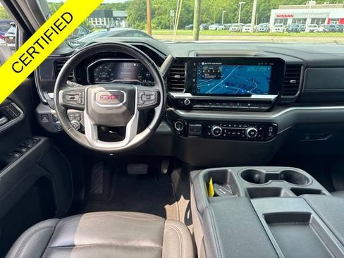 Used 2025 GMC Sierra 1500 SLT AWD/4WD image 22
