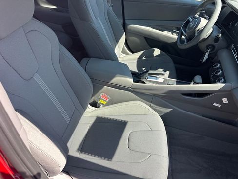 New 2026 Hyundai Elantra SE FWD image 14