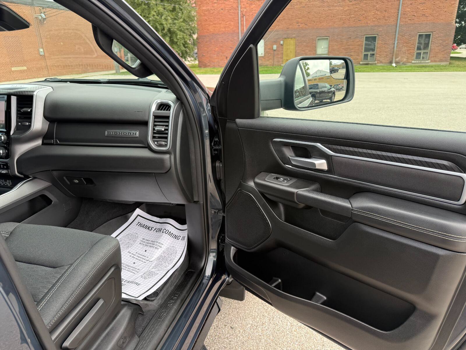 Used 2025 RAM 1500 Big Horn AWD/4WD image 18