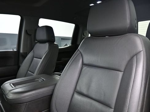 Used 2021 Chevrolet Silverado 1500 LT Trail Boss w/ Convenience Package II AWD/4WD image 13