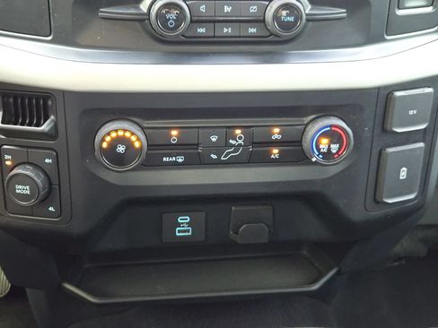 Used 2023 Ford F150 XLT AWD/4WD image 20