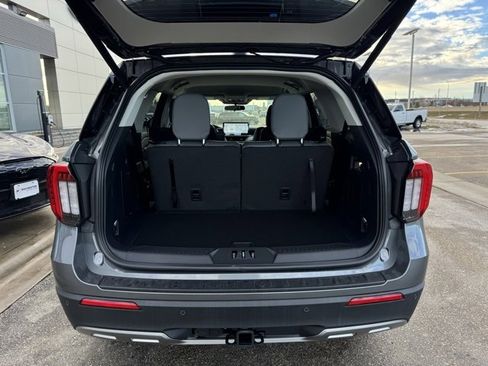 New 2026 Ford Explorer Active w/ Active Comfort Package image 36