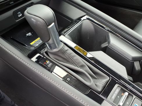 Used 2025 Honda Accord Touring image 22