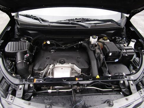 Used 2020 Chevrolet Equinox Premier w/ Premier Redline Edition FWD image 31