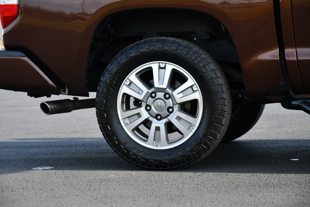 Used 2016 Toyota Tundra 1794 Edition AWD/4WD image 10