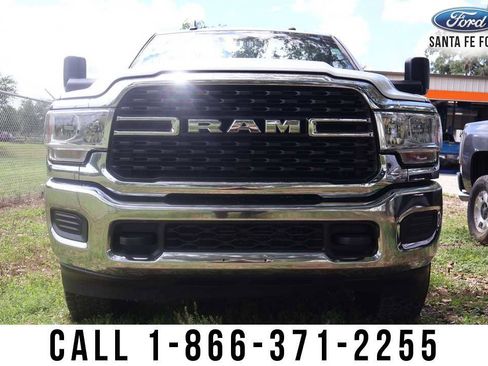 Used 2022 RAM 2500 Big Horn AWD/4WD image 6