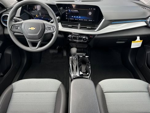 New 2026 Chevrolet Trax LT image 13