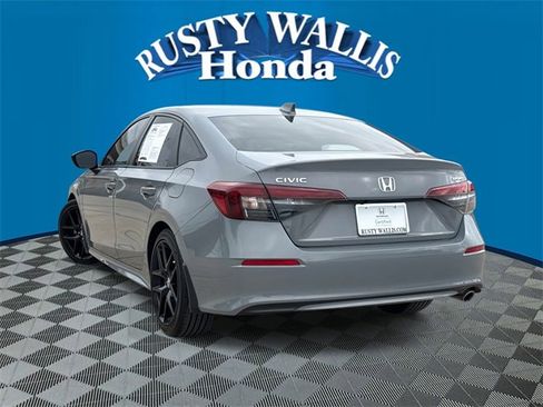 Certified 2025 Honda Civic Sport image 3