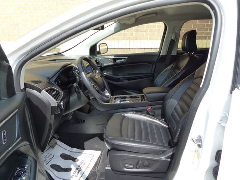 Used 2023 Ford Edge SEL AWD/4WD image 21
