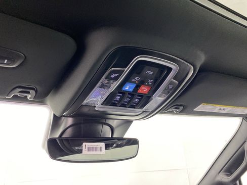 New 2026 RAM 2500 Laramie AWD/4WD image 25