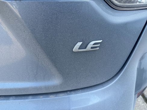 Used 2023 Toyota Corolla LE image 4