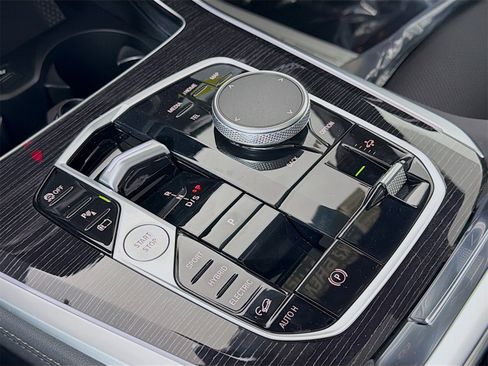 New 2026 BMW X5 xDrive50e w/ M Sport Package image 20