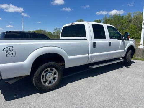 Used 2015 Ford F250 XLT w/ XLT Premium Package AWD/4WD image 10