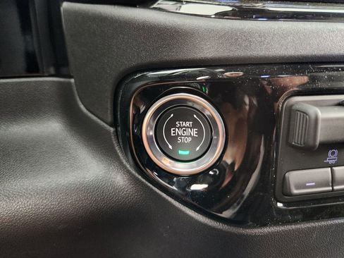 New 2026 Chevrolet Silverado 1500 ZR2 w/ LPO, Dark Essentials Package AWD/4WD image 18