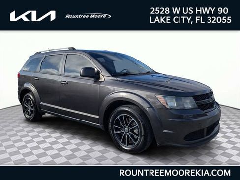 Used 2018 Dodge Journey SE w/ Blacktop Package image 1