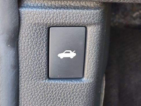 Used 2024 Honda Accord EX image 27