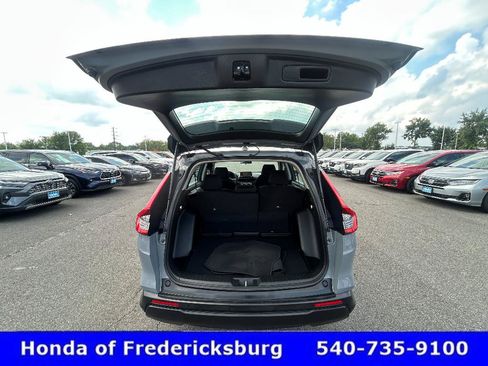 Used 2023 Honda CR-V LX image 12