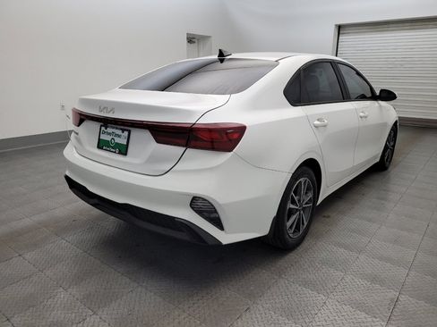 Used 2023 Kia Forte LXS FWD image 9