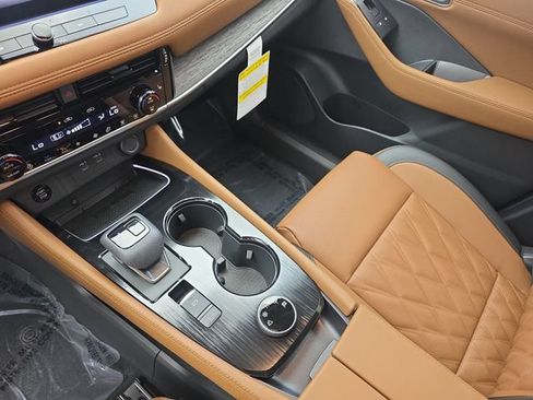New 2026 Nissan Rogue Platinum w/ Platinum Premium Package AWD/4WD image 27