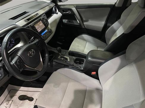 Used 2017 Toyota RAV4 XLE w/ Plus Special Value Package AWD/4WD image 10