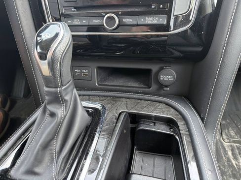 Used 2021 INFINITI QX80 Luxe w/ Cargo Package AWD/4WD image 35