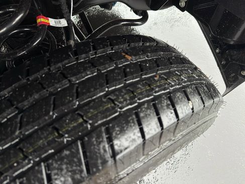 New 2026 Ford F250 XL w/ XL Chrome Package image 9