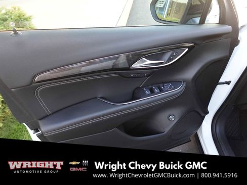 Used 2022 Buick Envision Essence w/ Sport Touring Package image 12