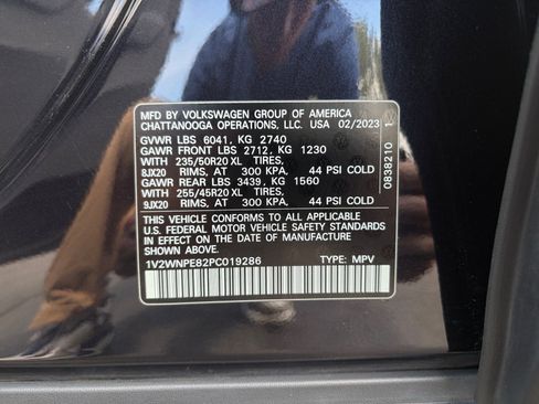 Used 2023 Volkswagen ID.4 Pro S AWD/4WD image 25