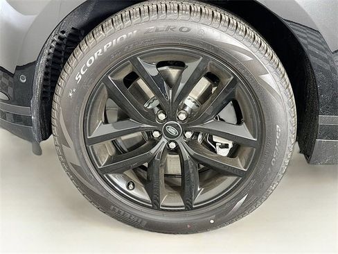 Used 2026 Land Rover Range Rover Velar S image 30