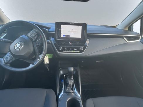 Used 2024 Toyota Corolla LE image 4