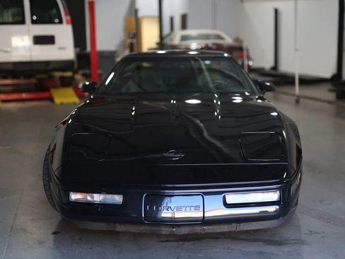 Used 1995 Chevrolet Corvette Coupe image 9