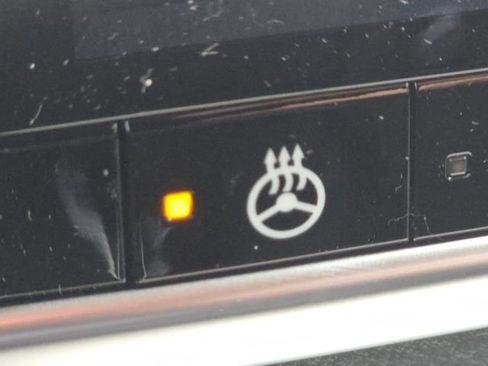 New 2026 Nissan Rogue SV w/ Cold Weather Package AWD/4WD image 6