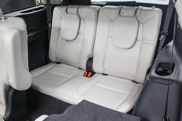 Used 2025 Lincoln Aviator AWD image 17