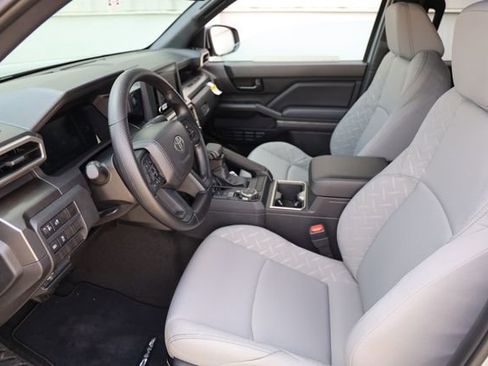 New 2026 Toyota Tacoma SR5 AWD/4WD image 12