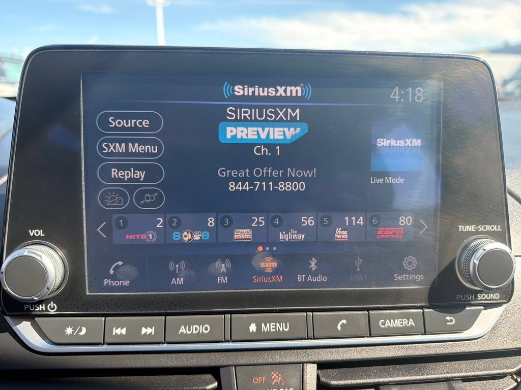 Used 2024 Nissan Altima 2.5 SV AWD/4WD image 19