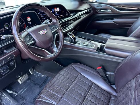 Certified 2023 Cadillac Escalade V AWD/4WD image 10